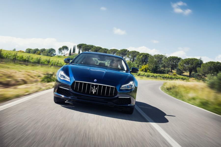  Maserati Quattroporte S Q4 GranLusso (M156) 2017 года  (фото 43 из 62)